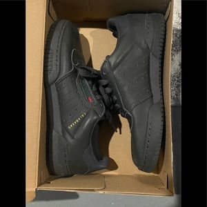 Adidas Yeezy powerphase calabasas core black